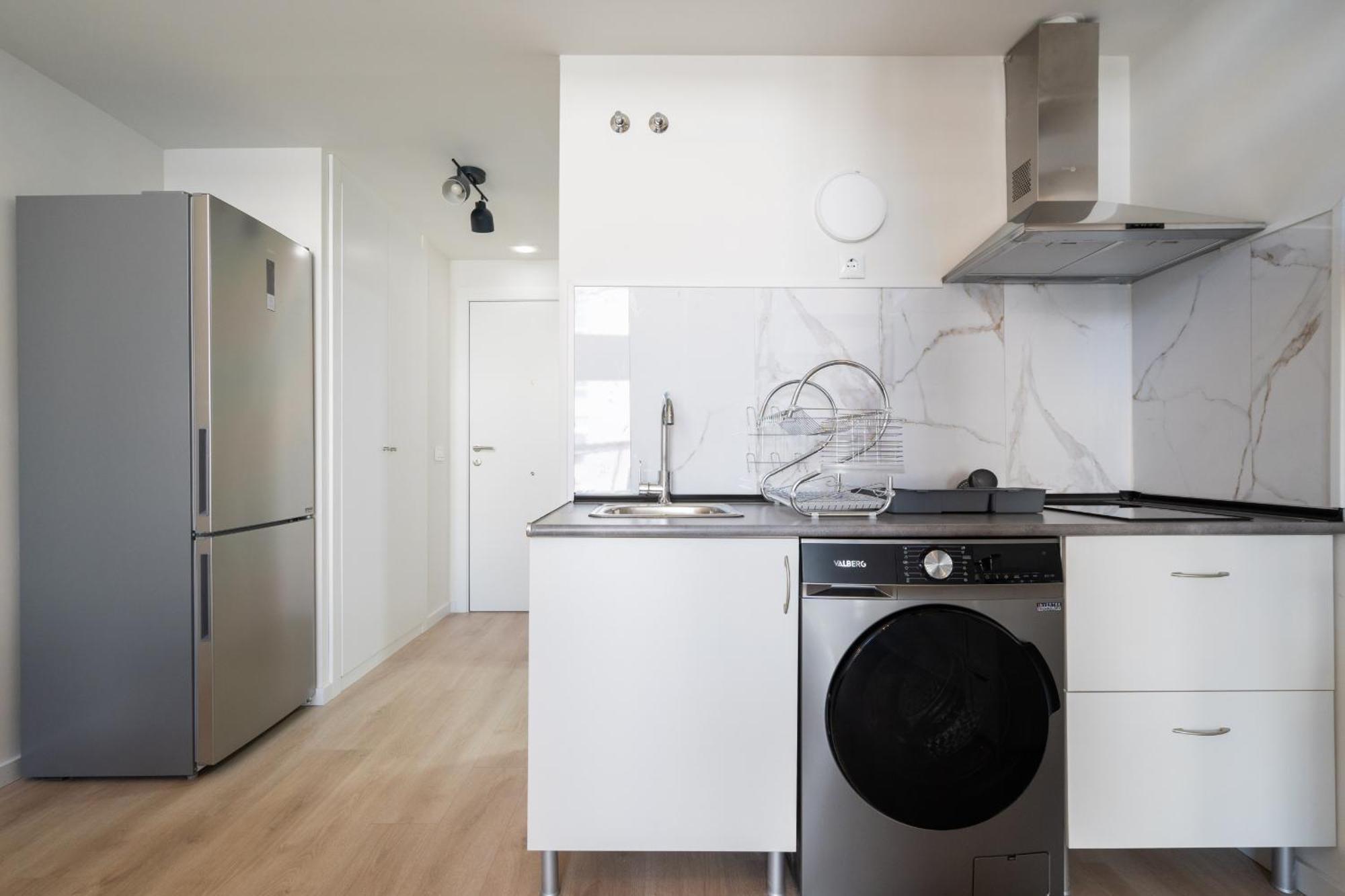 Ferienwohnung Loft Reformado Industrial Con Garaje Alquiler Temporal Madrid Exterior foto
