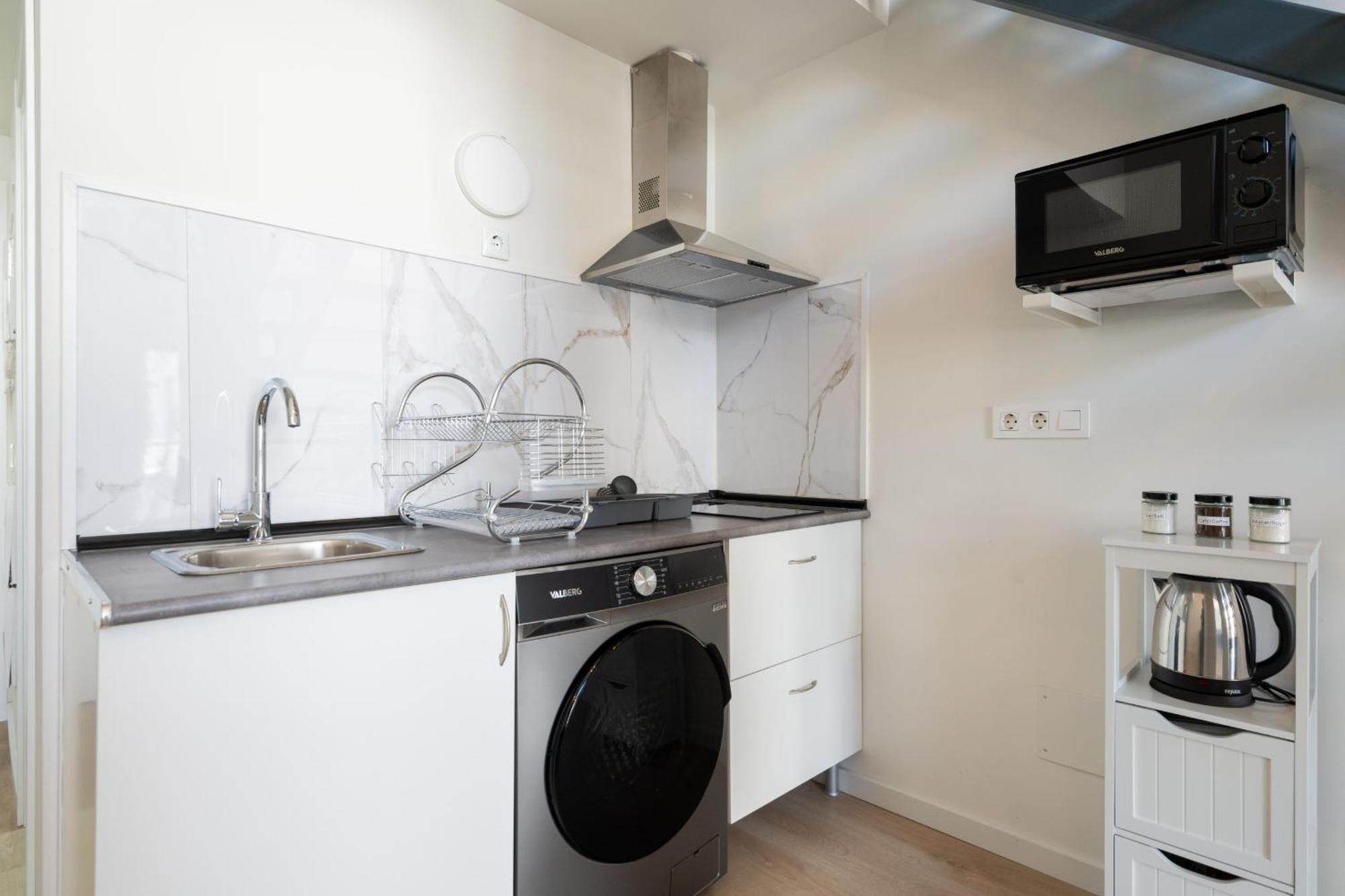 Ferienwohnung Loft Reformado Industrial Con Garaje Alquiler Temporal Madrid Exterior foto