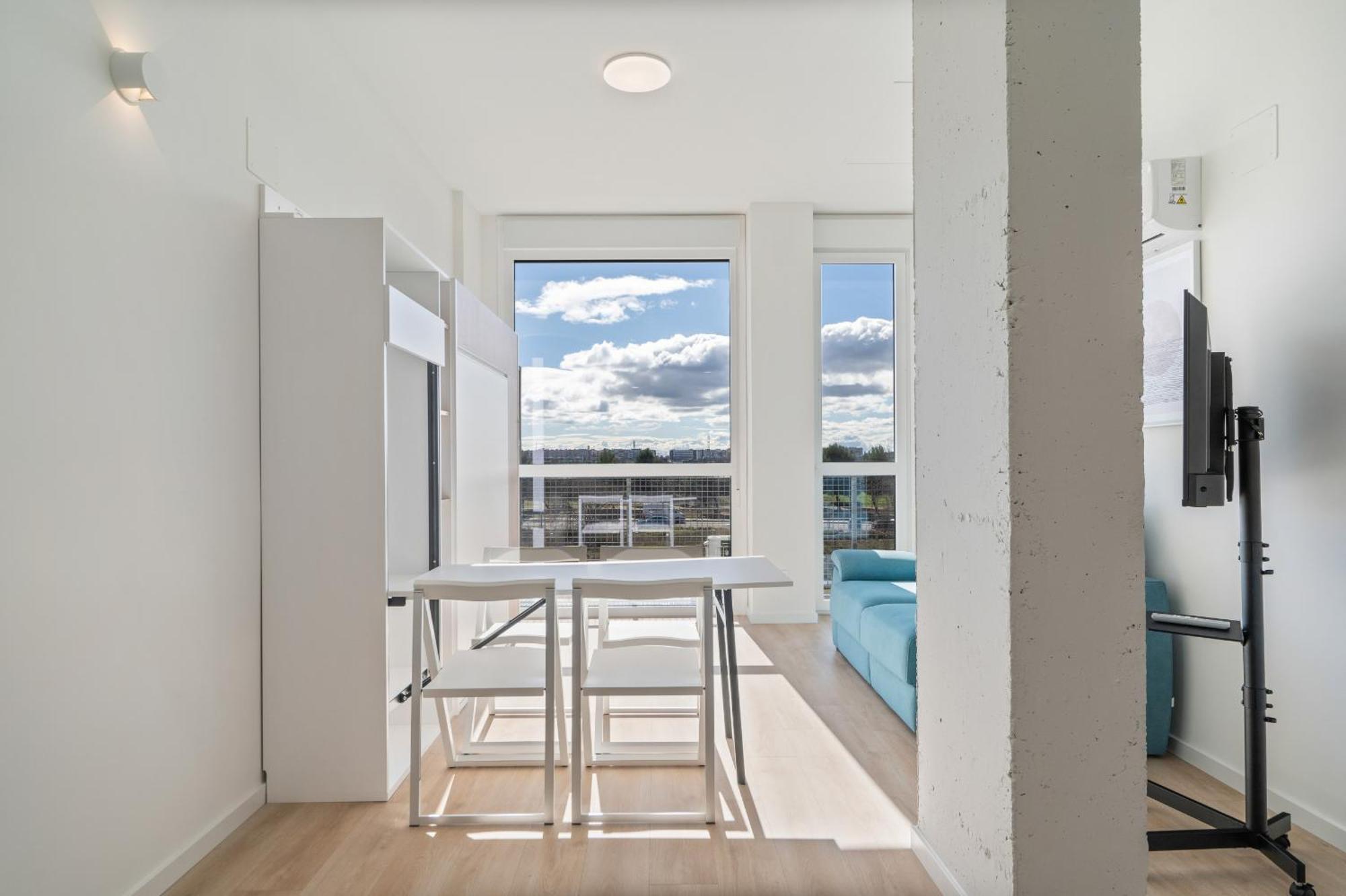 Ferienwohnung Loft Reformado Industrial Con Garaje Alquiler Temporal Madrid Exterior foto